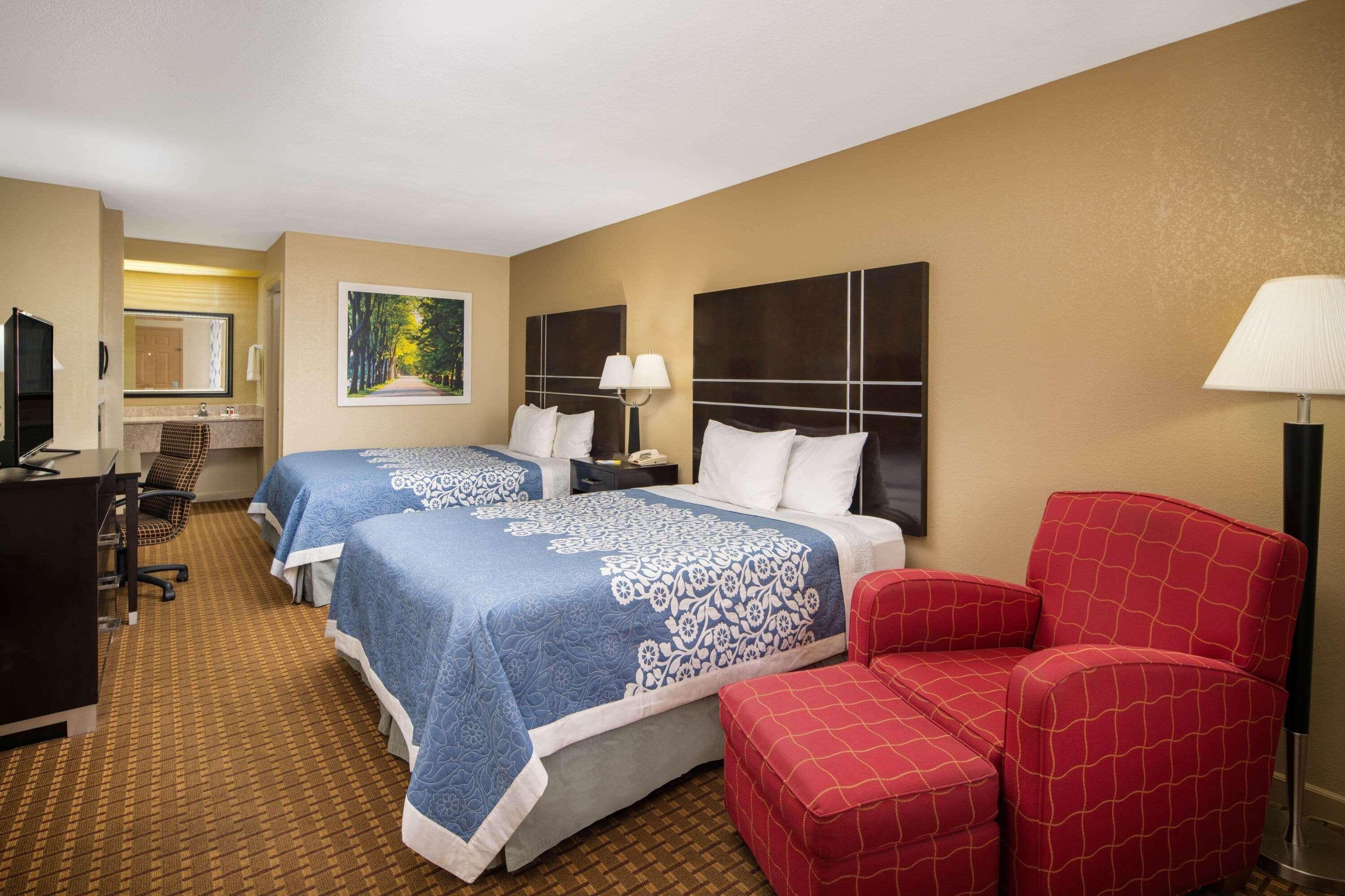 Days Inn By Wyndham Thomaston Exteriér fotografie