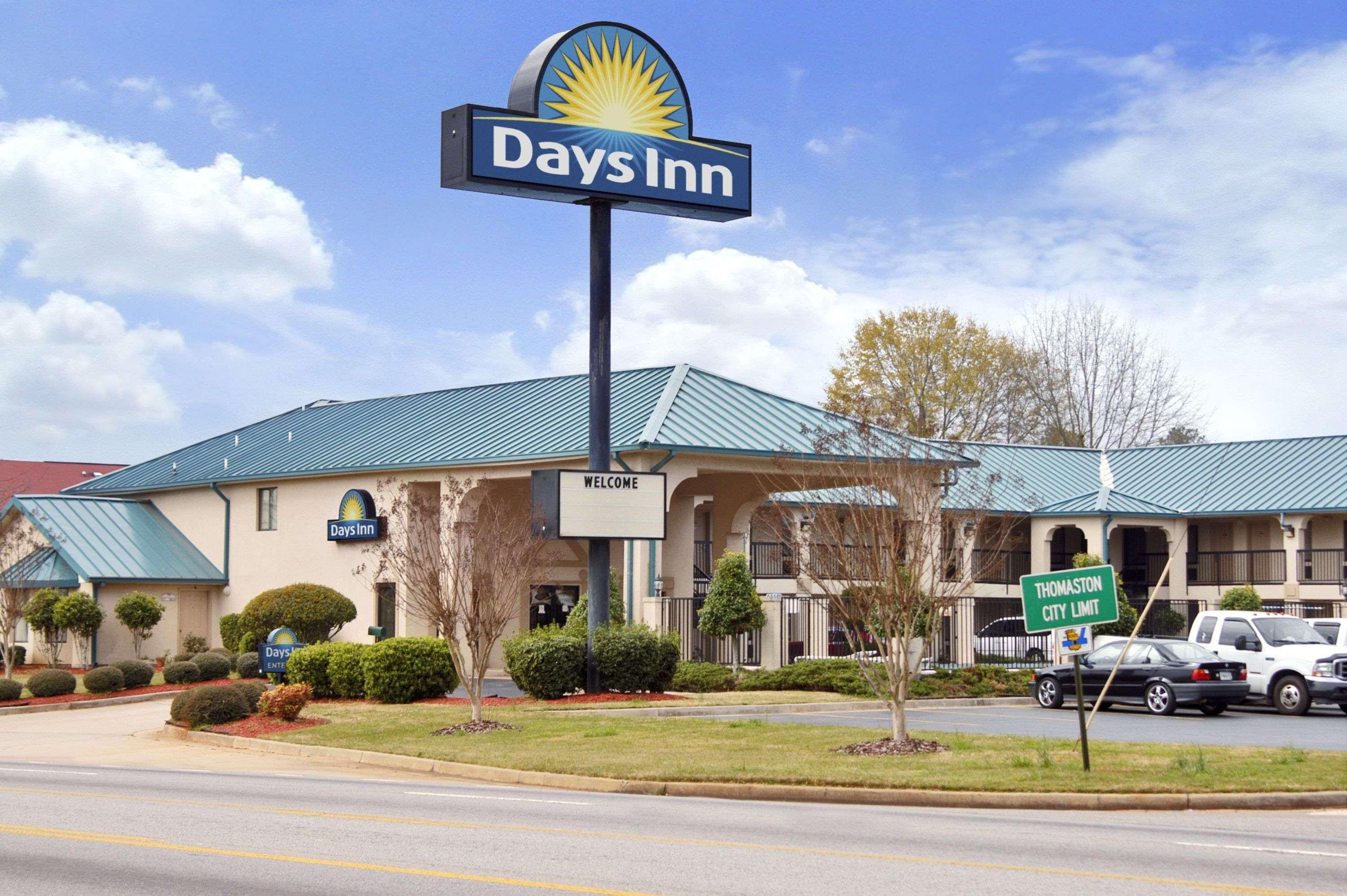 Days Inn By Wyndham Thomaston Exteriér fotografie